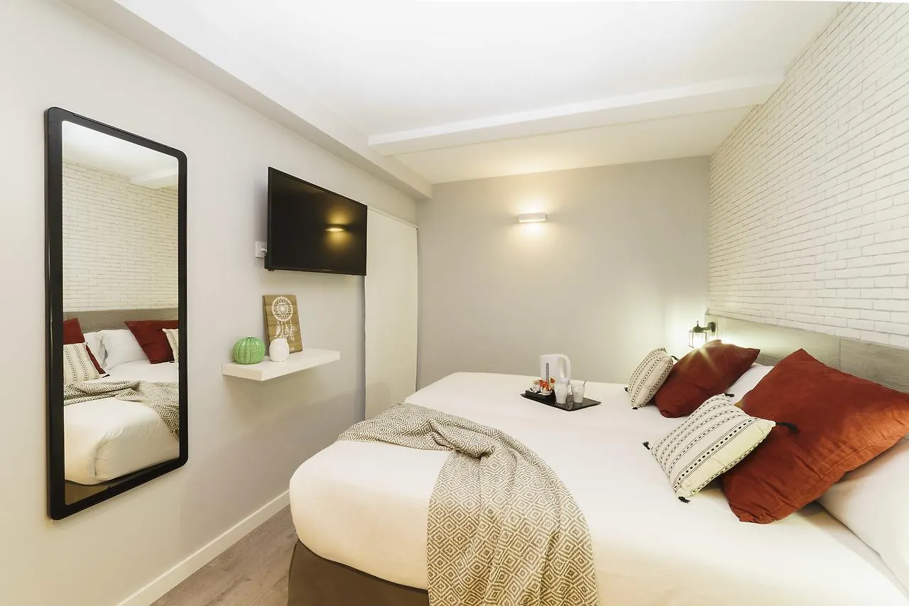 Bypillow Wander (Adults Only) Barcellona