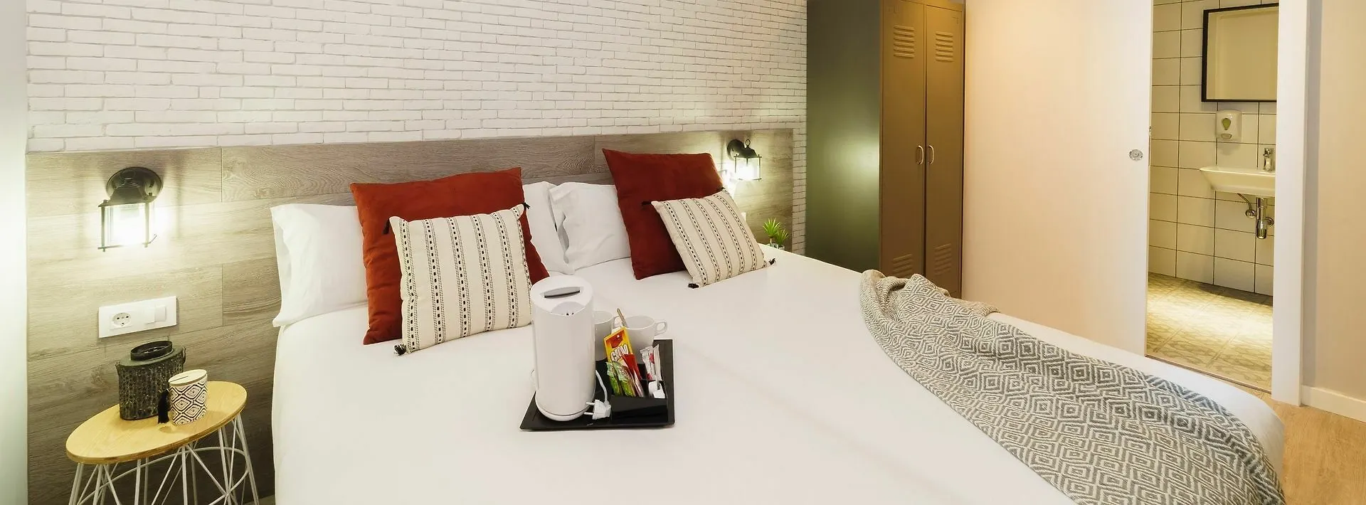 Bypillow Wander (Adults Only) Barselona 3*,  İspanya